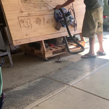 Mad Hatter Woodworking back at it