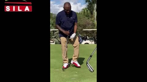 'Geto Boys' rapper Brad 'Scarface' Jordan shows off golf swing