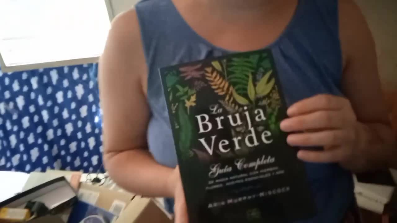 hemos comprado un libro para novia