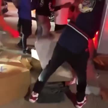 FedEx truck and two gas stations ransacked over the weekend in Memphis USA.