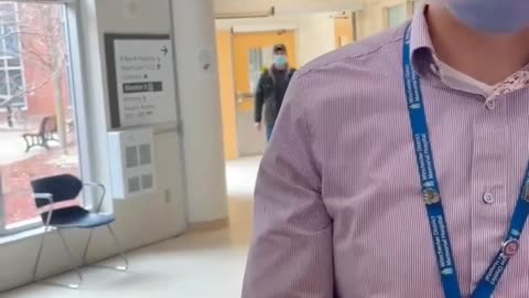 THIS IS STILL HAPPENING! Staff at the Ottawa Winchester Hospital calling OPP over a mask...😷