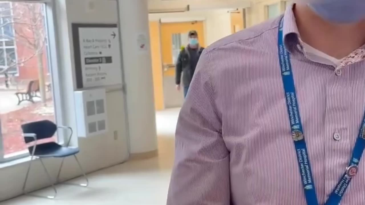 THIS IS STILL HAPPENING! Staff at the Ottawa Winchester Hospital calling OPP over a mask...😷