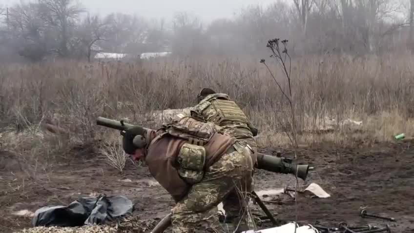 Ukrainians are surprised and respond with fire