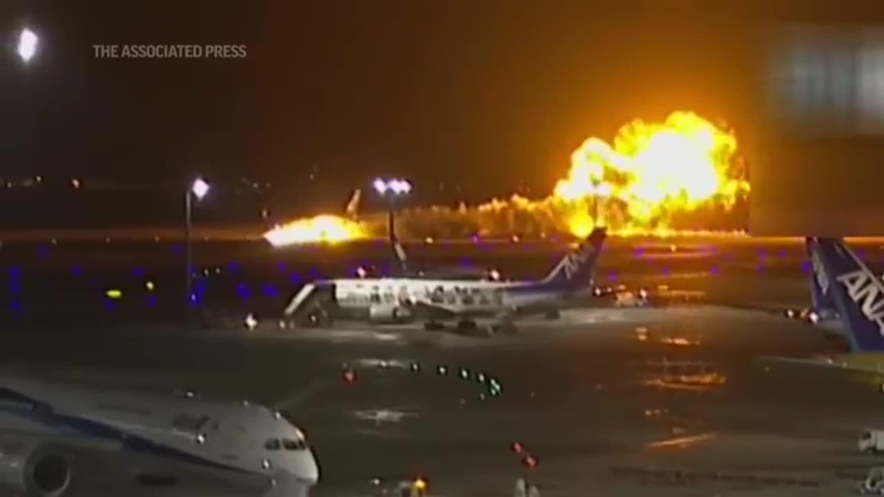 Video shows moment Japan plane crashes in Tokyo airport