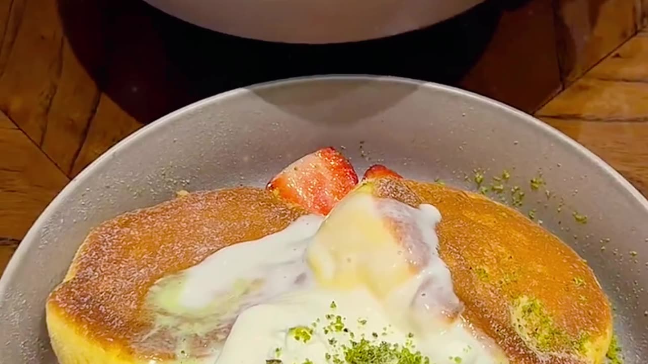 Who would you like to enjoy soufflé with in Shanghai, China