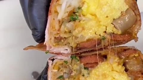 Egg and beef roll