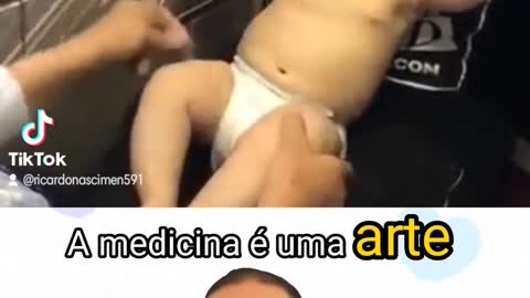 Criança e médico