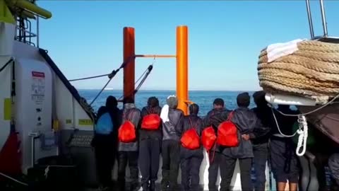 Llegaron a España 274 de los 630 inmigrantes del Aquarius