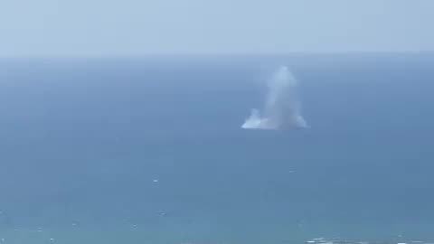 The Lebanese report several attacks that took place in the sea between Tire and
