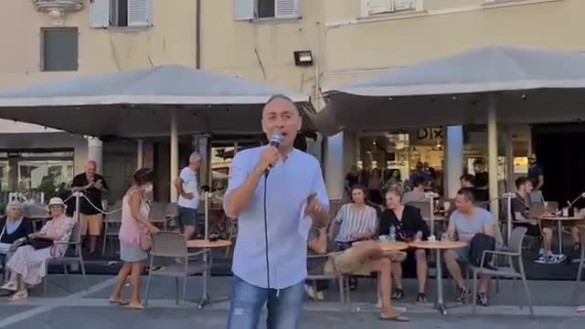 Ascoltatelo, Lui è Vincenzo Drosi, un Maresciallo dei Carabinieri in congedo!