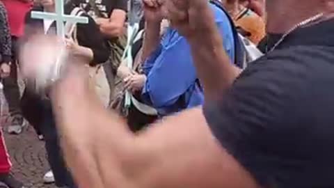 nicola franzoni - Contestazione Giorgia Meloni 23 Settembre 2021