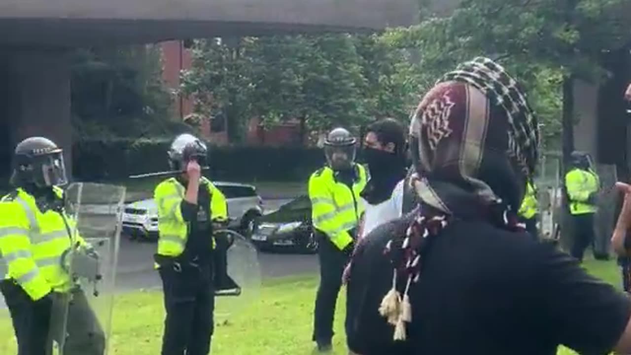 Muslim immigrants in Stoke hunt British patriots with knives, hammers and axes.