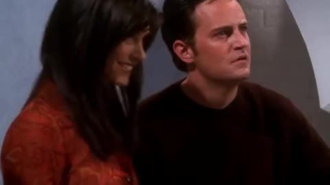 MATTHEW PERRY FRIENDS DEATH SYMBOLISM