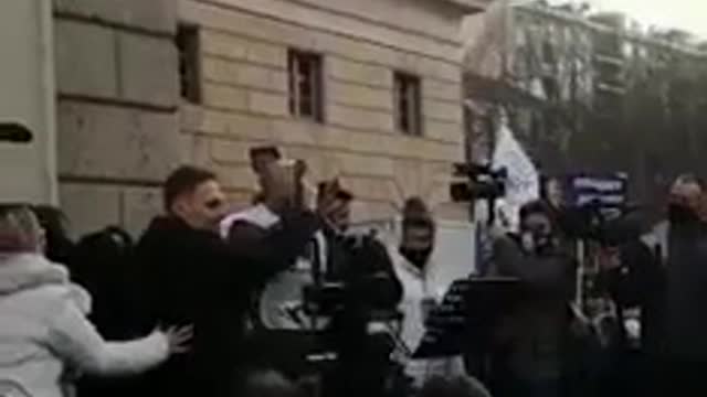 Rivolta delle Forze dell'Ordine a MIlano - 22 Gennaio 2022