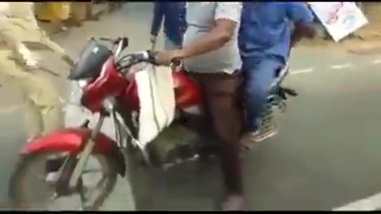 Most funny video punjab police during lookdown😂😂😂😂