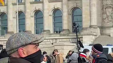 Berlin 20.03.21 Reichstag Demo -Detmold war dabei.