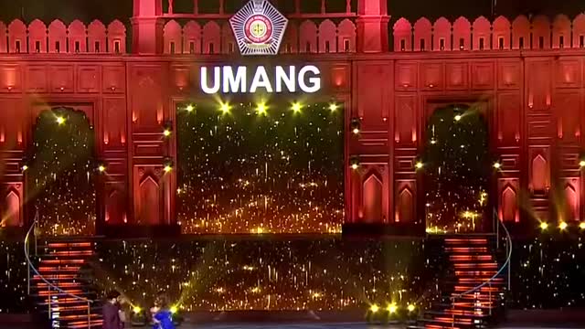 Kapil Sharma flirting with Priyanka Chopra