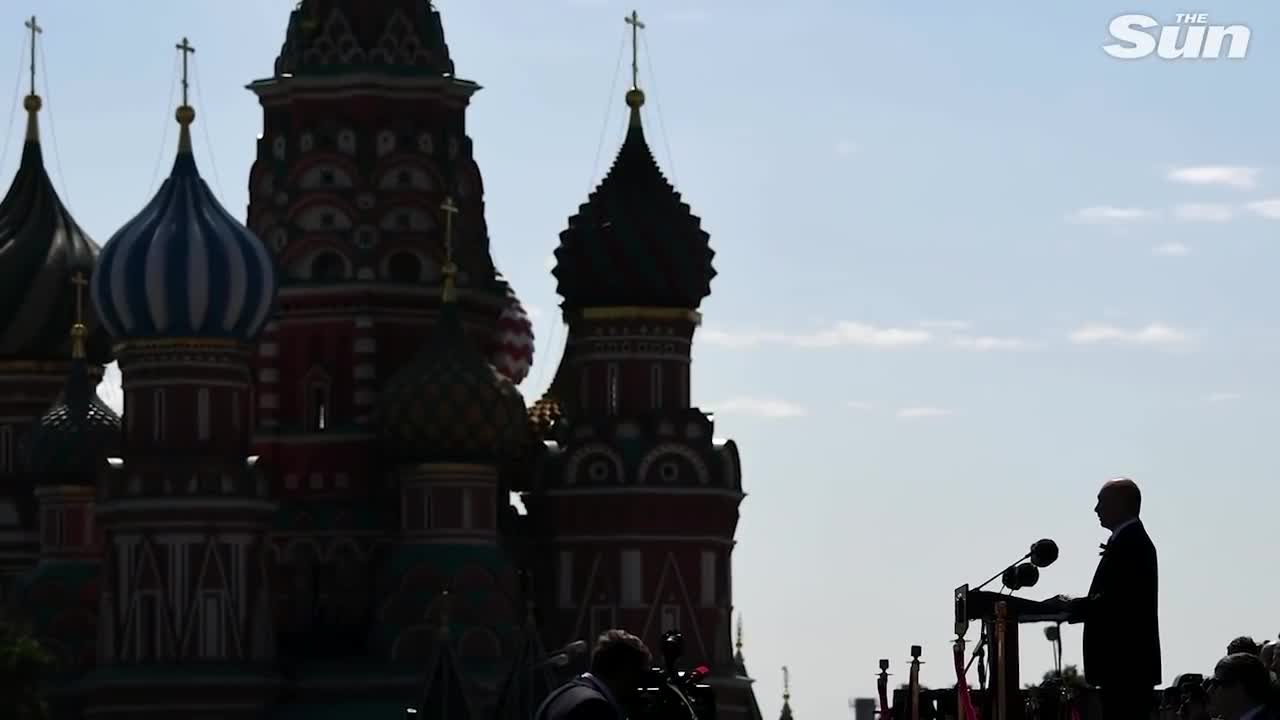 Putin is being misled by advisors 'too scared say how poorly war in Ukraine