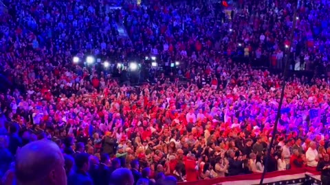 MADISON SQUARE GARDEN IS AT FULL CAPACITY!!!😎🇺🇸🥳🥳🥳