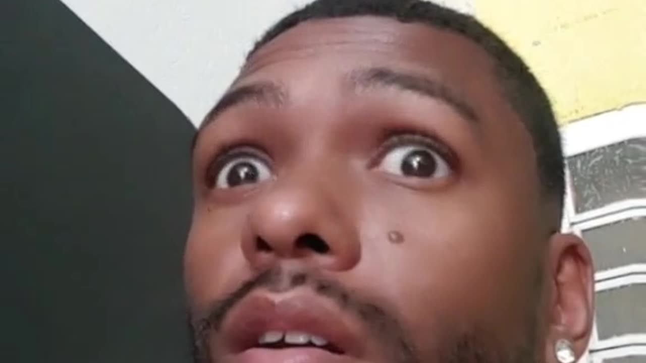 Eu tentando lembrar o que minha mulher acabou de mandar eu fazer