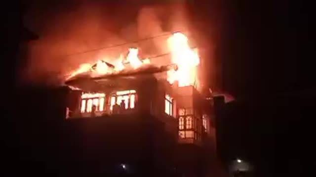 Fire in Srinagar