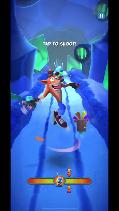 Frosty Ant Drone Battle Run Gameplay On Snow Go - Crash Bandicoot: On The Run!