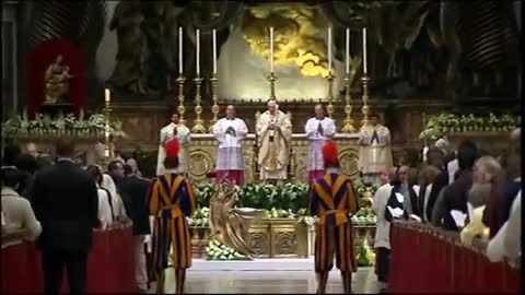 6451-001 Le PAPE, LUCIFER ET LA CROIX INVERSÉE