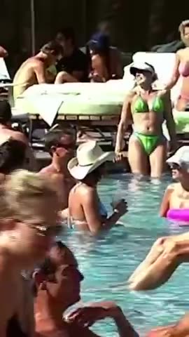 LMAO..The pool will be closed for 5 minuets. Hilarious.