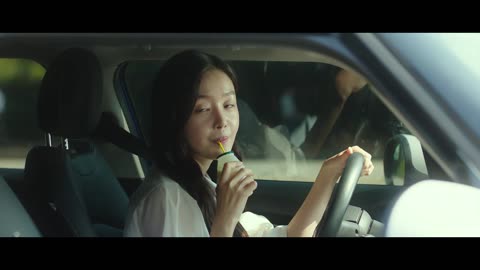 바나나 우유 마시는 이쁜 여자_달짝지근해 Honeysweet