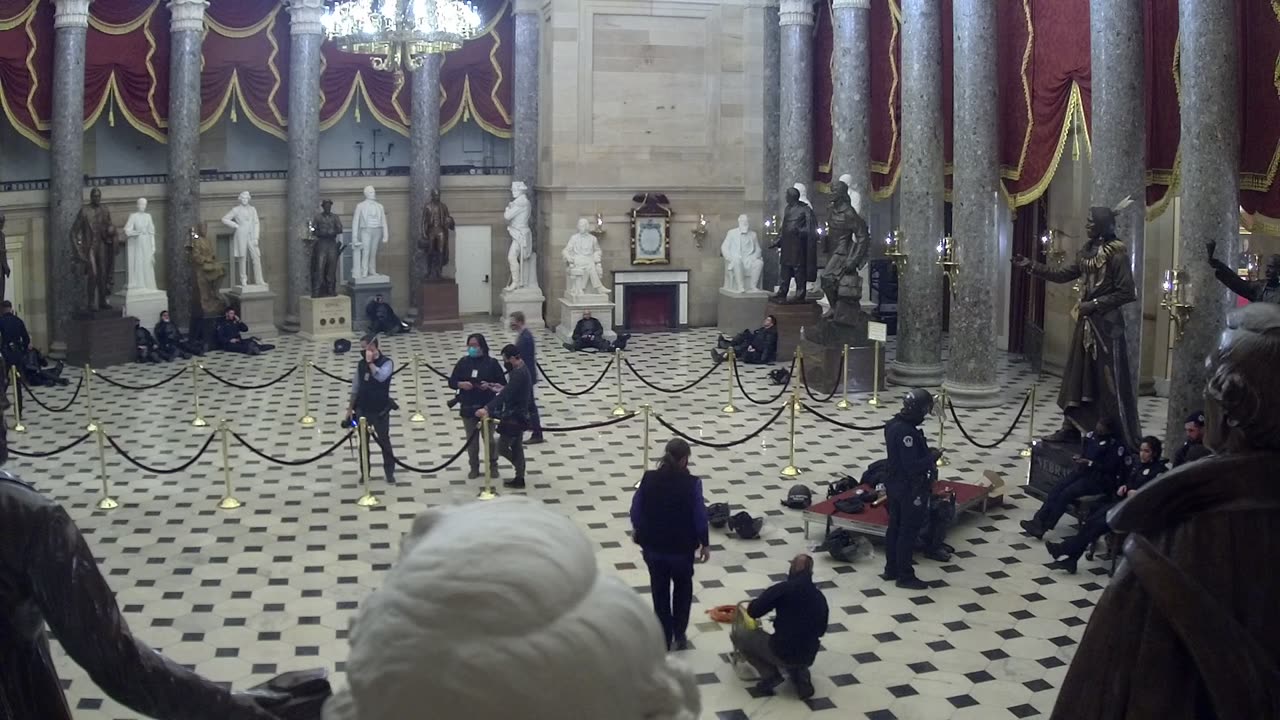 0964USCH02StatuaryHallWest_2021-01-06_21h58min12s817ms.mp4