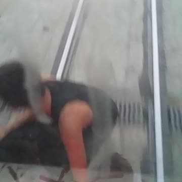 Kids catch free ride on back of streetcar