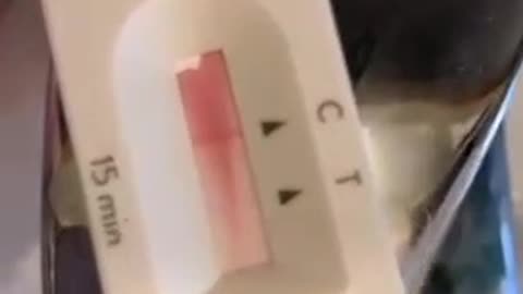 ANCHE L'ACQUA DEL RUBINETTO RISULTA POSITIVA AL COVID