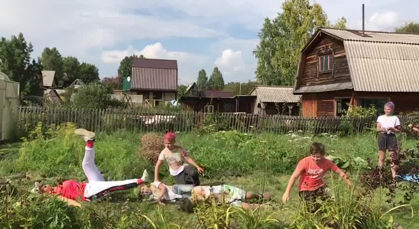 Synchronous fall