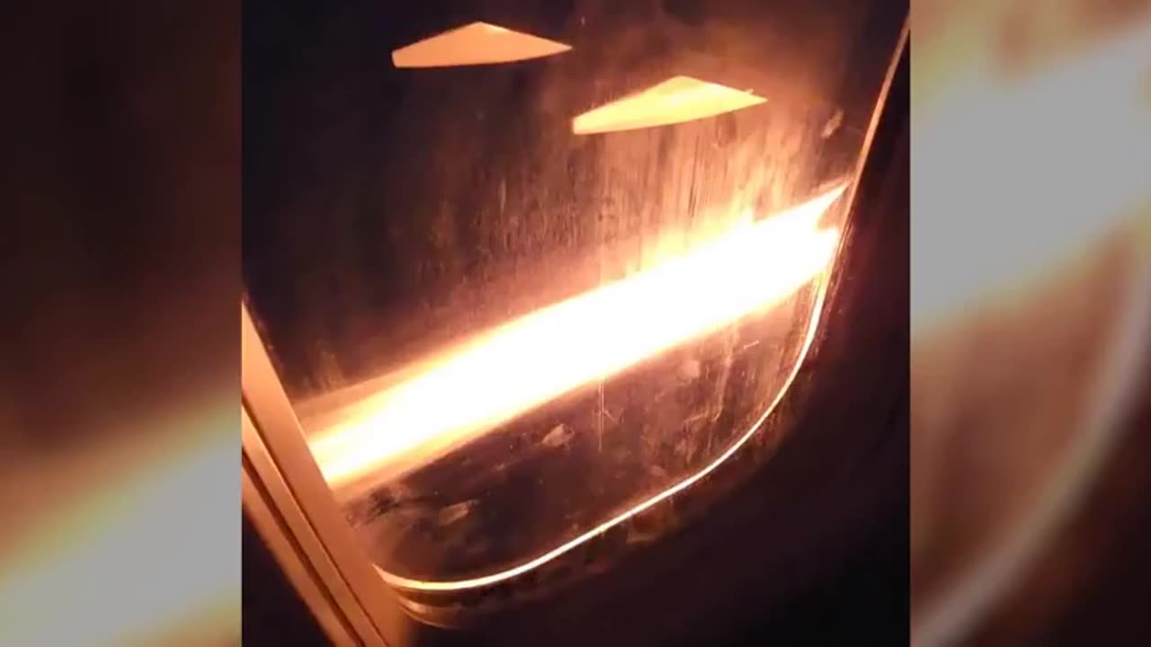 A United Airlines Plane Engine Caught Fire Mid-Flight Forced to do an Emergency Landing