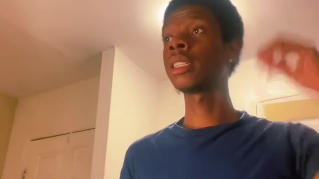 Sitting On The Toilet Scrolling Before You Shower And Realize You’ve Been There For 25 Minutes