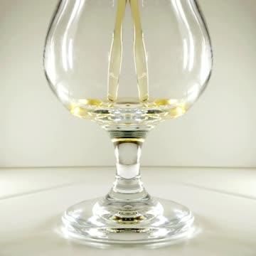 Whiskey Mirror Double Pour Effect Super Chilled Creates Temperature Light Effect