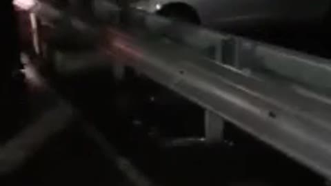 Шторм в районе Сочи зацепил и часть Абхазии