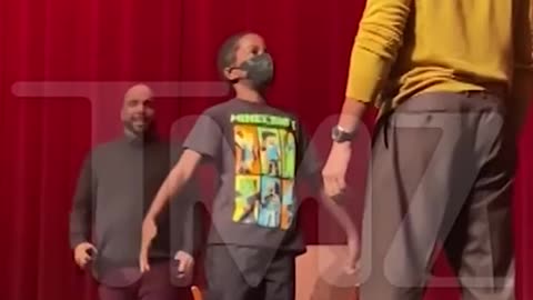 Will Smith TEACHING a Child how to PRETEND to be SLAPPED Hense OSCARS