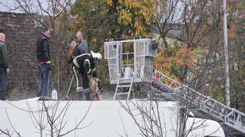 Zagreb: Policija u Trnovčići zaustavila kamion i zaplijenila sumnjive pakete