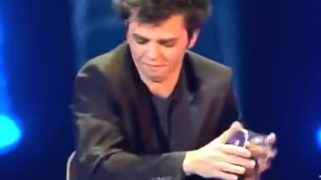 AMAZING_MAN_WITH_A_MAGICS_CUP_BALL_AMERICA'S_GOT_TALENT_PART{7}-LOVE_IT##