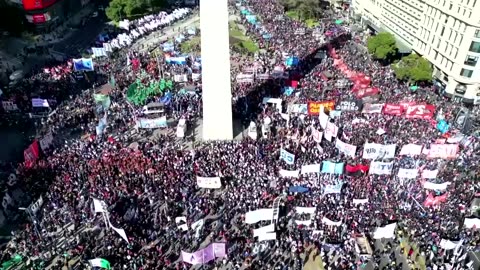 Argentines protest after the death of a demonstrator