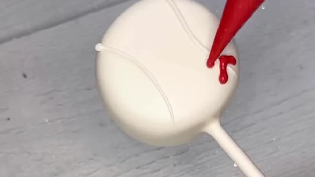 baseball cake pops