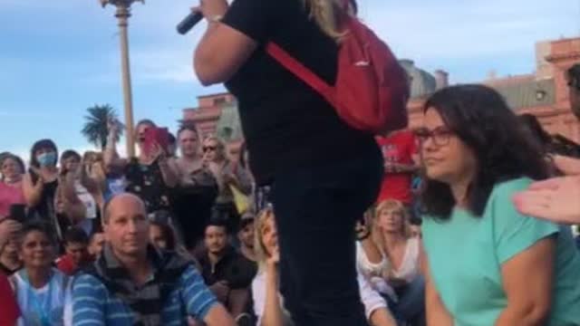 Dra Elizabeth Márquez - Abogada - Plaza de Mayo 17 Abril 2021