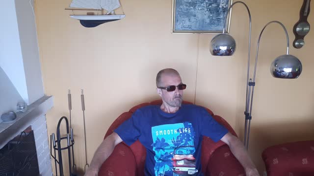 Premiere: Video featuring myself