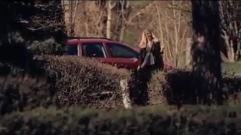 New Wolkswagen Golf - Old Advert