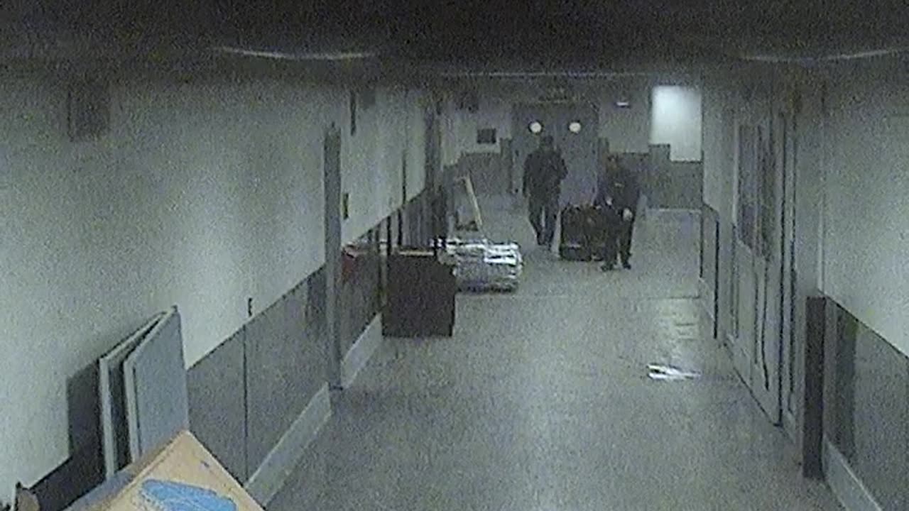 6096RHOBSBLoadingDockHallway_2021-01-05_06h05min42s537ms.mp4