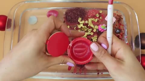 kitkat beautiful makeup slime mixing into glitters