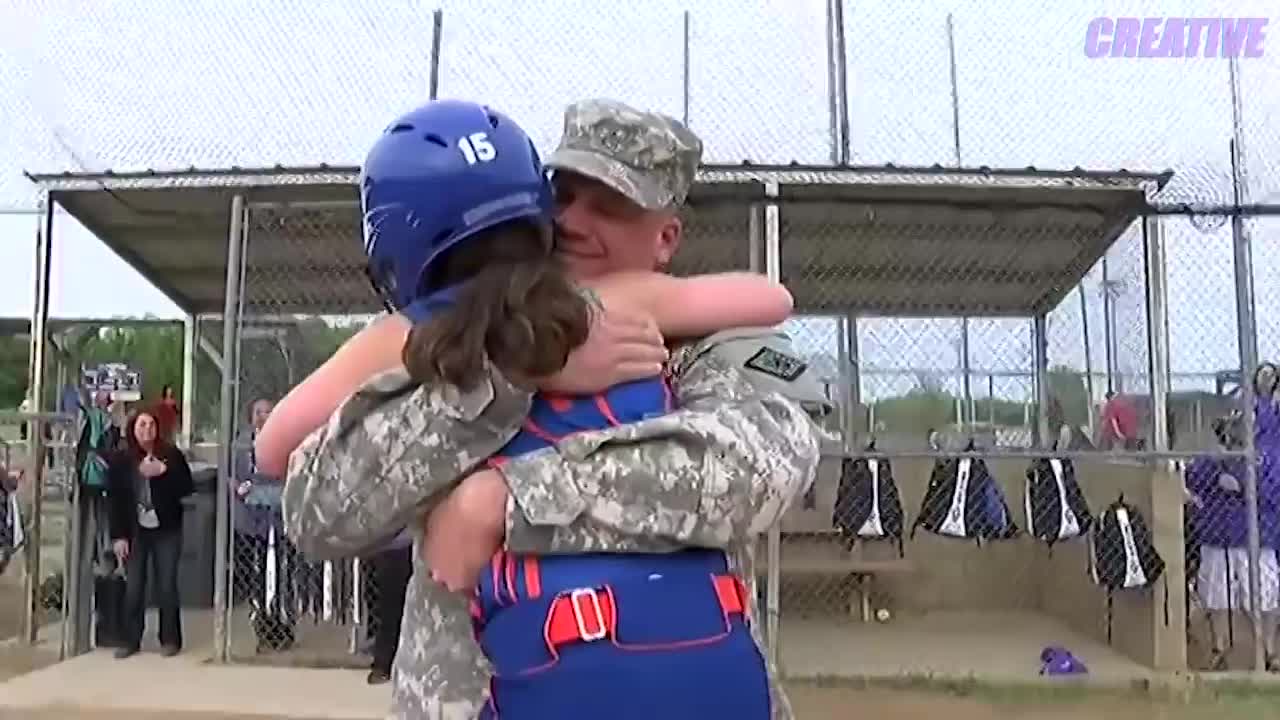 MOST EMOTIONAL SOLDIERS COMING HOME COMPILATION