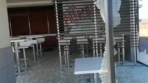 The KFC in Mooi River after the looting