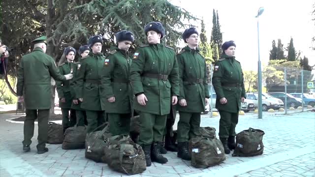 Crimea conscripts depart for Russian army garrisons